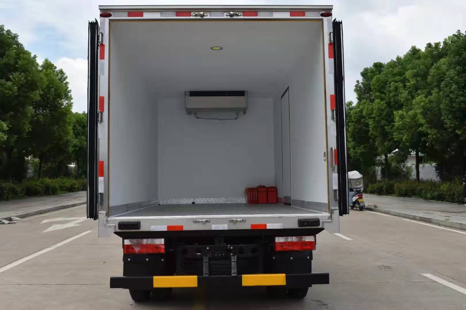 東風福瑞卡混動PHEV冷藏車