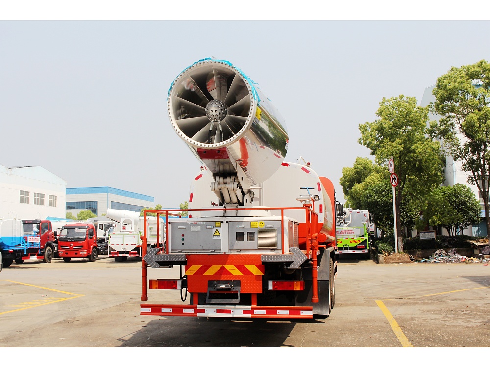 東風(fēng)隨專后雙橋霧炮霧炮車國(guó)六16立方/50-120米霧炮