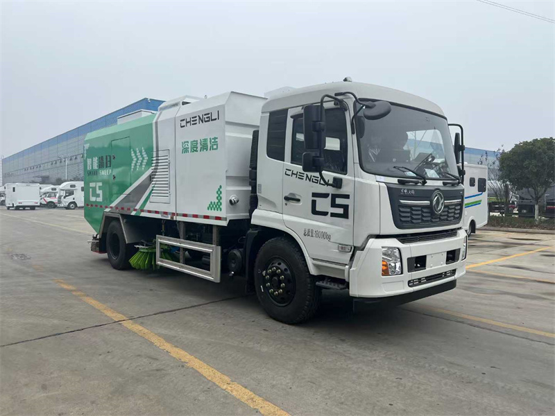 天錦干濕兩用道路污染清除車(深度保潔車)